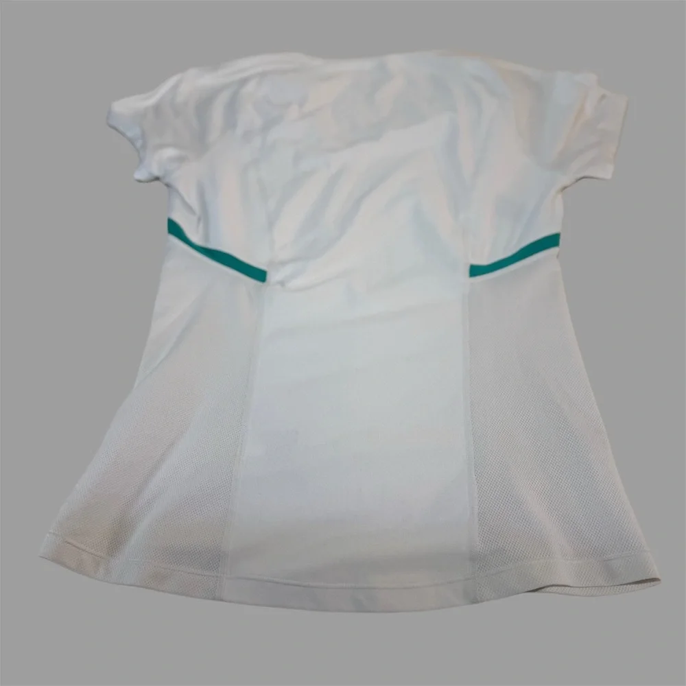 Nike Dri-FIT V-neck short-sleeve athletic top‎ white with teal. Size M